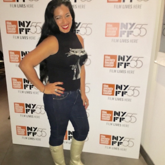 MEET your POSHER @kathyriaali 💃🏽♥️💃🏽♥️💃🏽♥️ - Picture 4 of 8